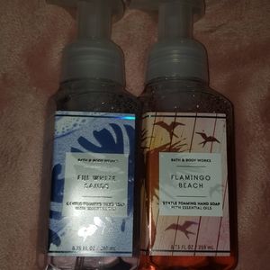 Bath & Body Works 2pc set Foaming Hand Soap